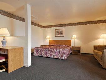 Super 8 Morristown East Downtown Hotel Exterior photo